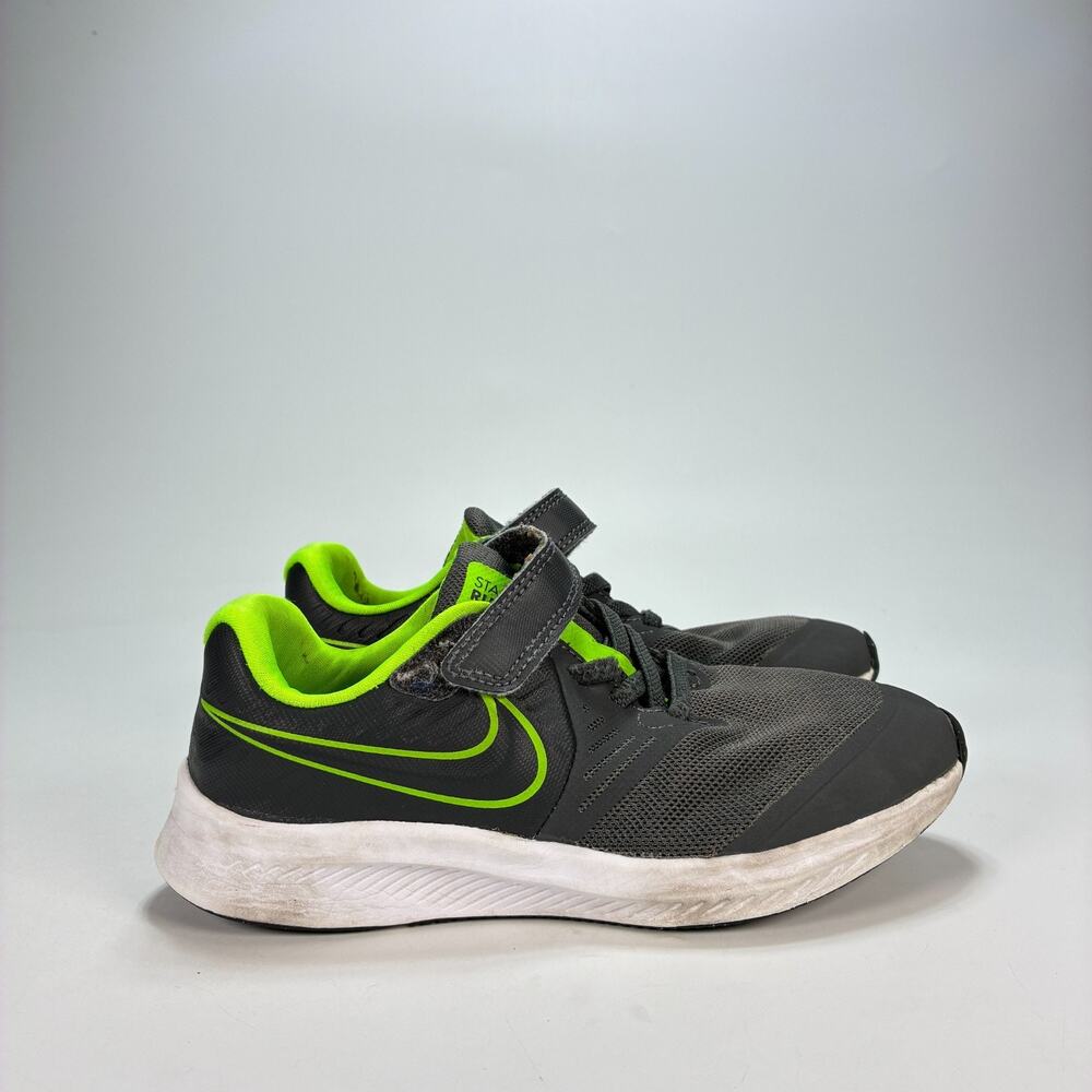 Nike Star Runner 2 Grey Neon Green Athletic Running Shoes AT1801-004 Youth Sz 1Y